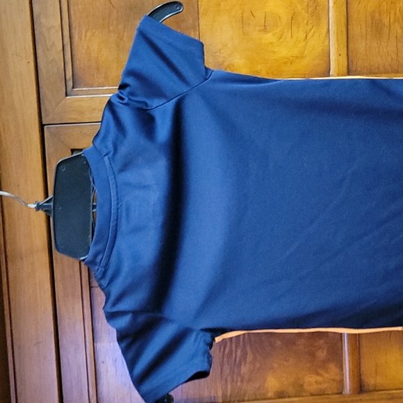 Carter's Vest 18-mts/ Puma top 2T - Picture 13 of 15